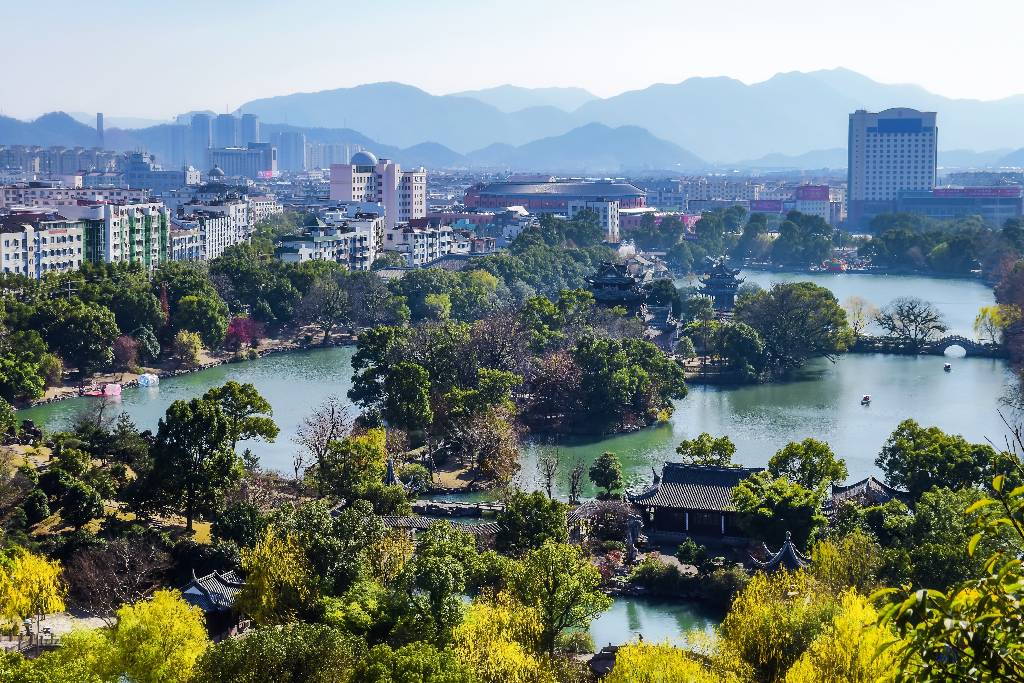 臨海2日自由行&middot;高鐵/動車往返&middot;宿臨海1晚&middot;游江南長城&middot;登括蒼山
